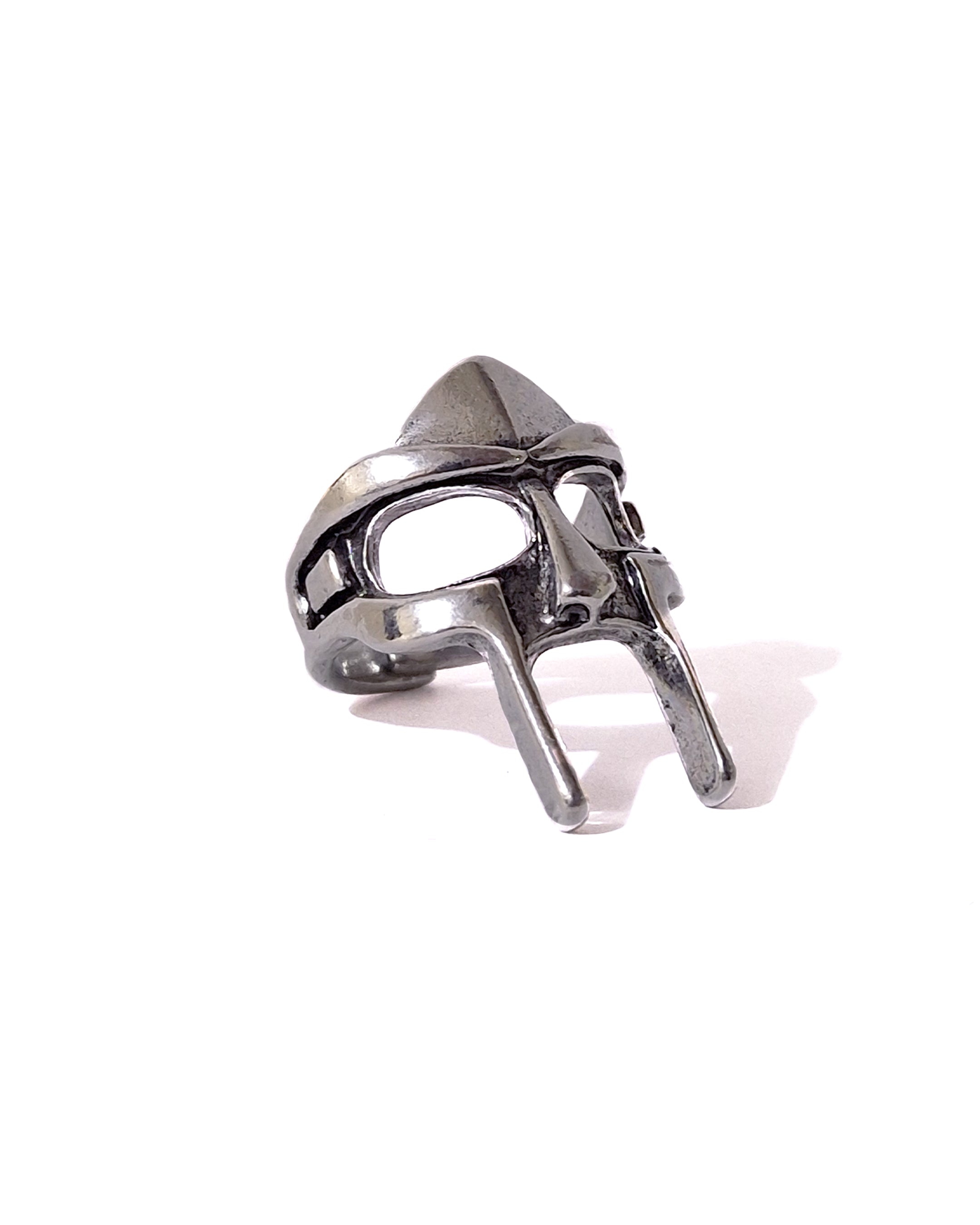 ANILLO MF DOOM